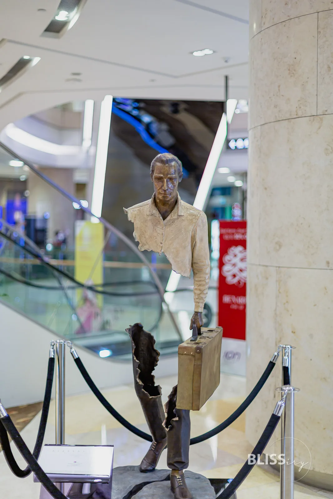 Sehenswürdigkeiten Singapur Orchard Road Shopping mit ION Center
