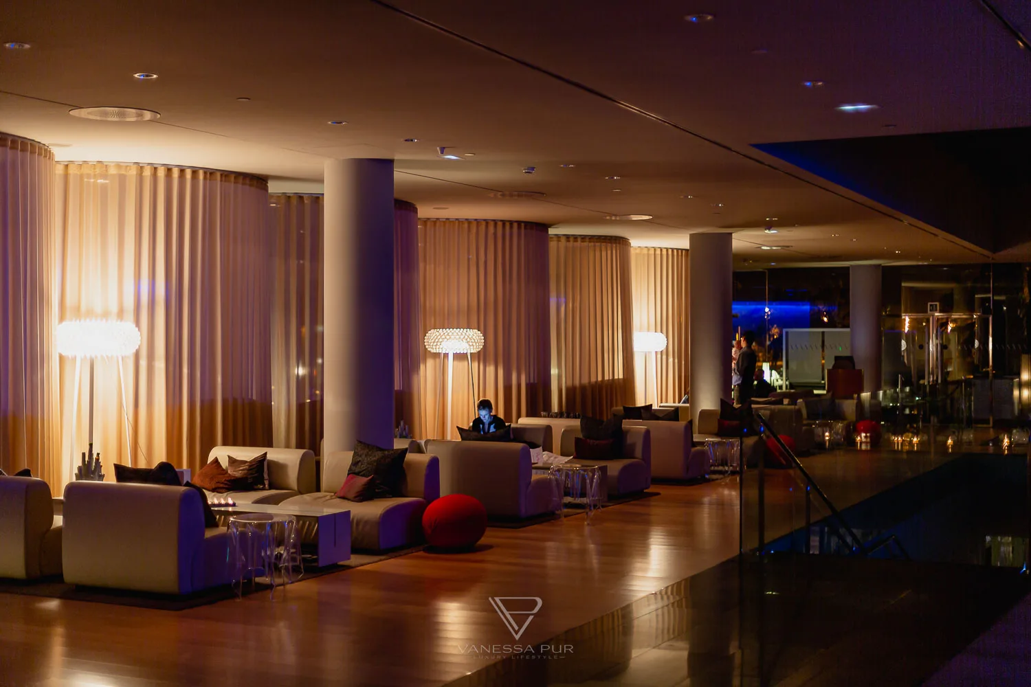 Review and experience at W Barcelona Hotel Spain on the beach that looks like a sail. 26 floors by the sea, luxury suites, restaurants,