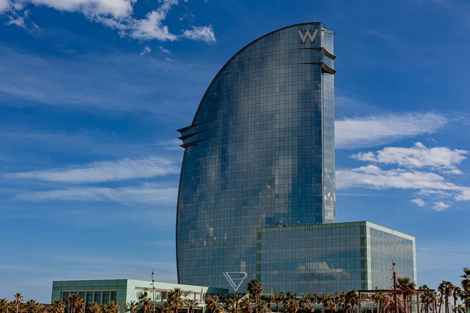 Review and experience at W Barcelona Hotel Spain on the beach that looks like a sail. 26 floors by the sea, luxury suites, restaurants,