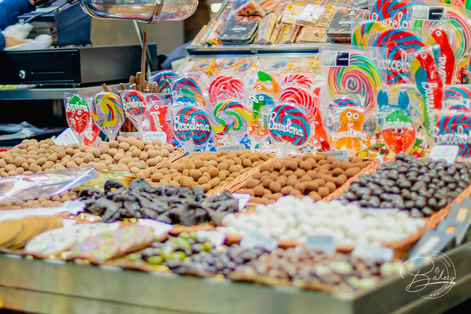 Mercado de la Boqueria - Barcelona Markt auf La Rambla - Der Mercado de la Boqueria ist ein Obstmarkt, Gemüsemarkt, Markt für Fisch und Fleisch in Barcelona. Markthalle Las Ramblas Sehenswürdigkeit - Obst- und Gemüsemarkt in Barcelona - Mercat de Boqueria