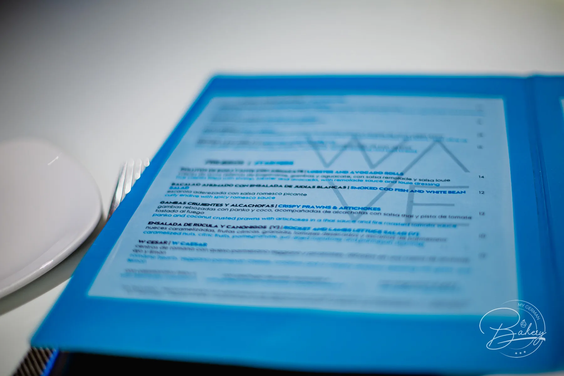 Wave Restaurant - W Hotel Barcelona - Dinner im W Hotel Restaurant Barcelona, Restaurant Wave mediterrane Küche und Tapas im Wahrzeichen Barcelona mit Meerblick und freundlichem Service