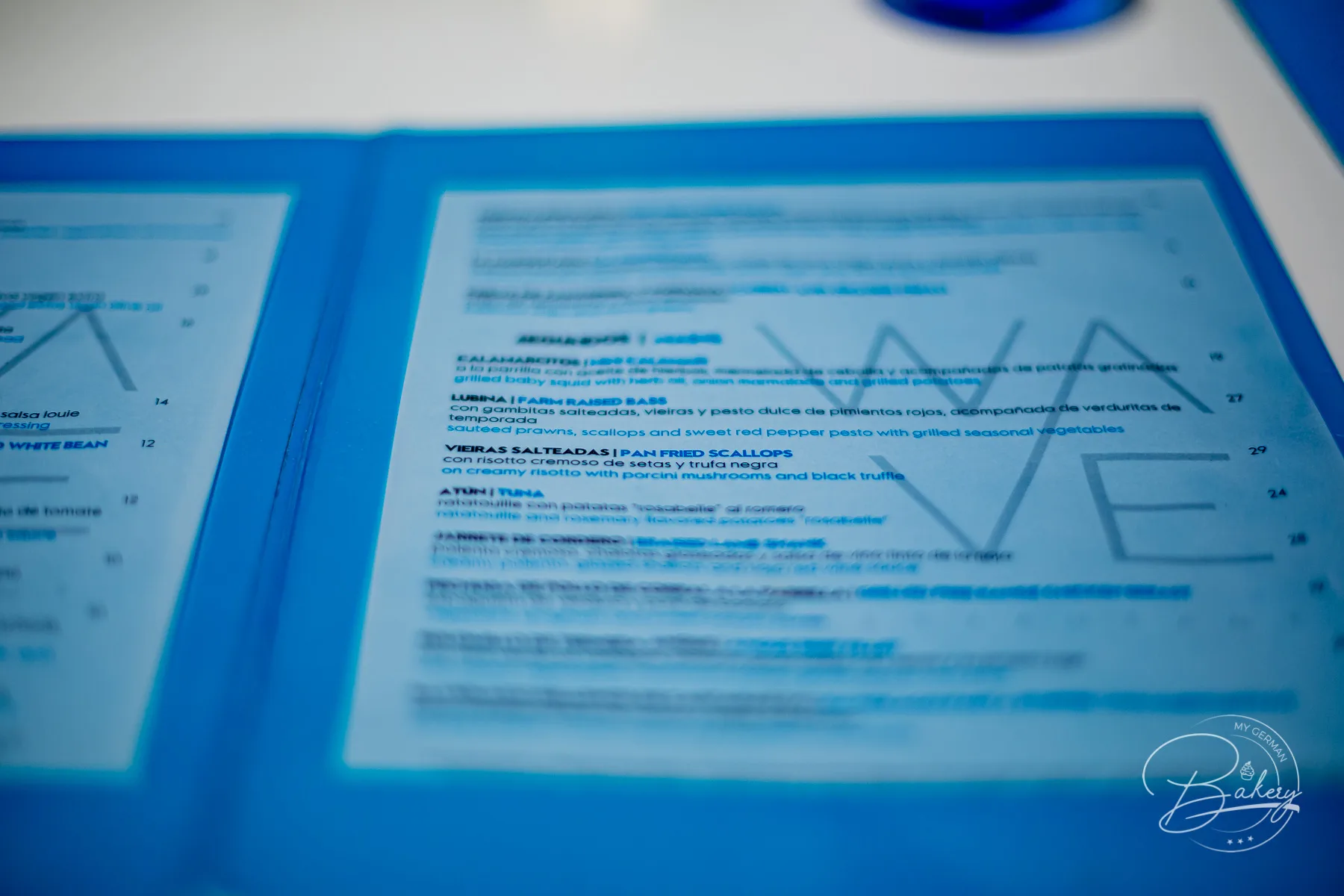 Wave Restaurant - W Hotel Barcelona - Dinner im W Hotel Restaurant Barcelona, Restaurant Wave mediterrane Küche und Tapas im Wahrzeichen Barcelona mit Meerblick und freundlichem Service