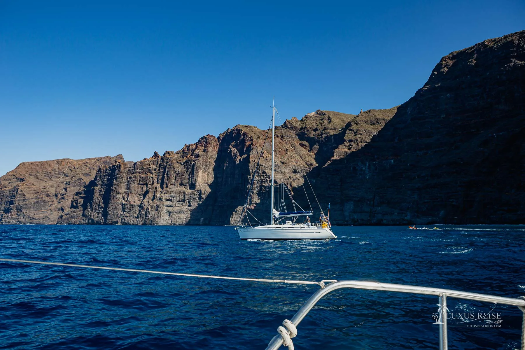 Teneriffa mit dem Katamaran - Segelausflug auf den Kanaren - Delphine und Wale beobachten
