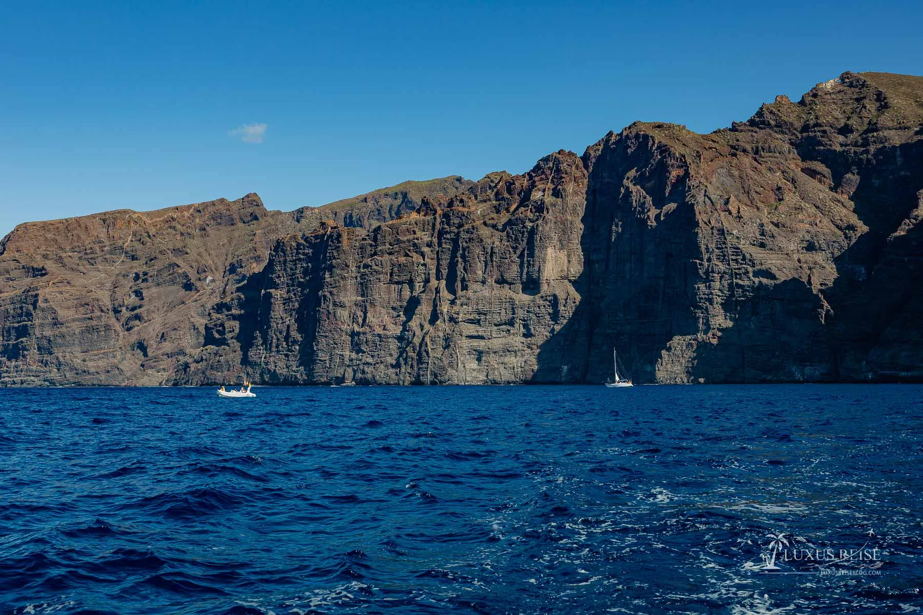 Teneriffa mit dem Katamaran - Segelausflug auf den Kanaren - Delphine und Wale beobachten