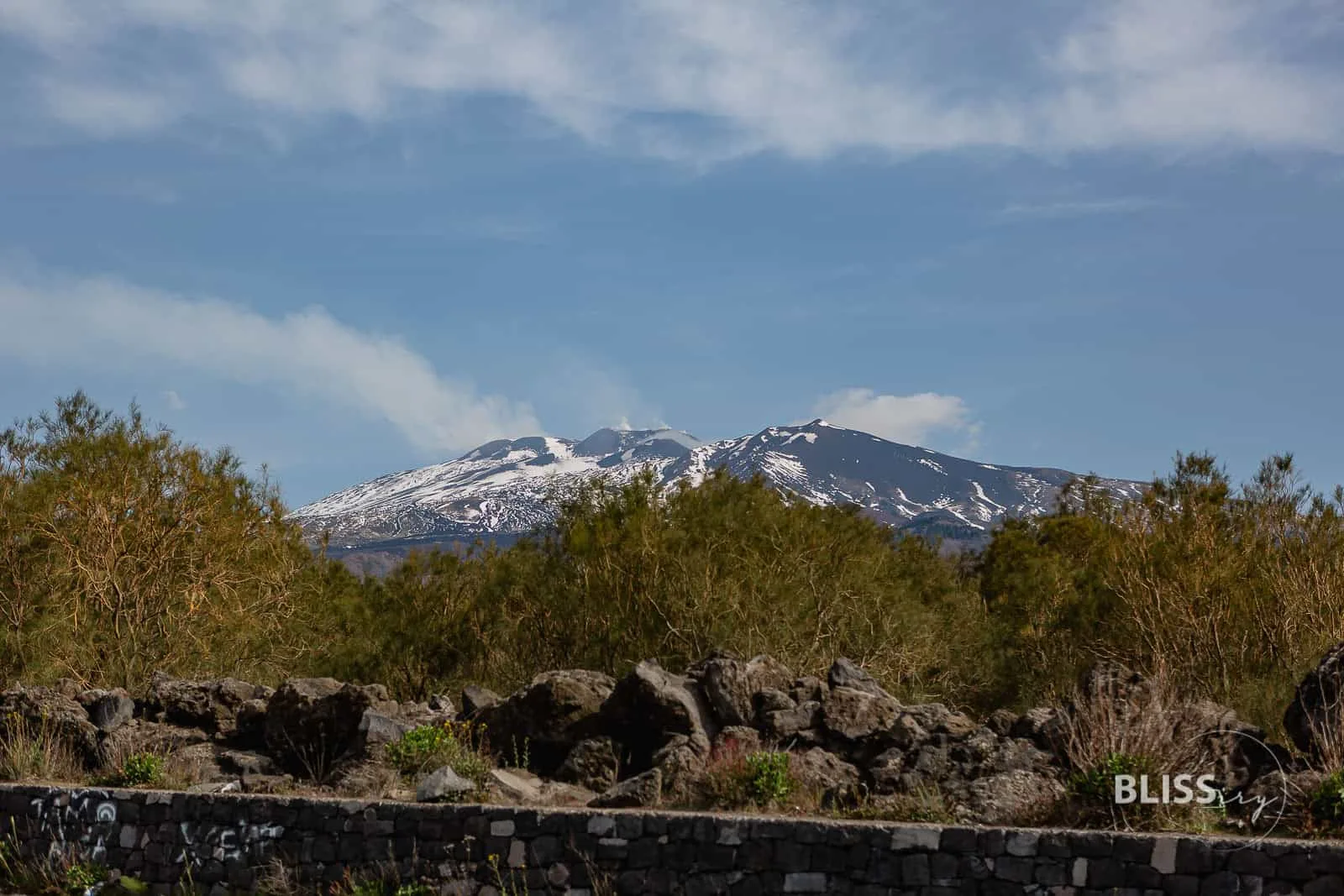 Reisetipps Vulkan Ätna auf Sizilien - Sehenswürdigkeit mit Kraterrand und Unimog Tour am Etna