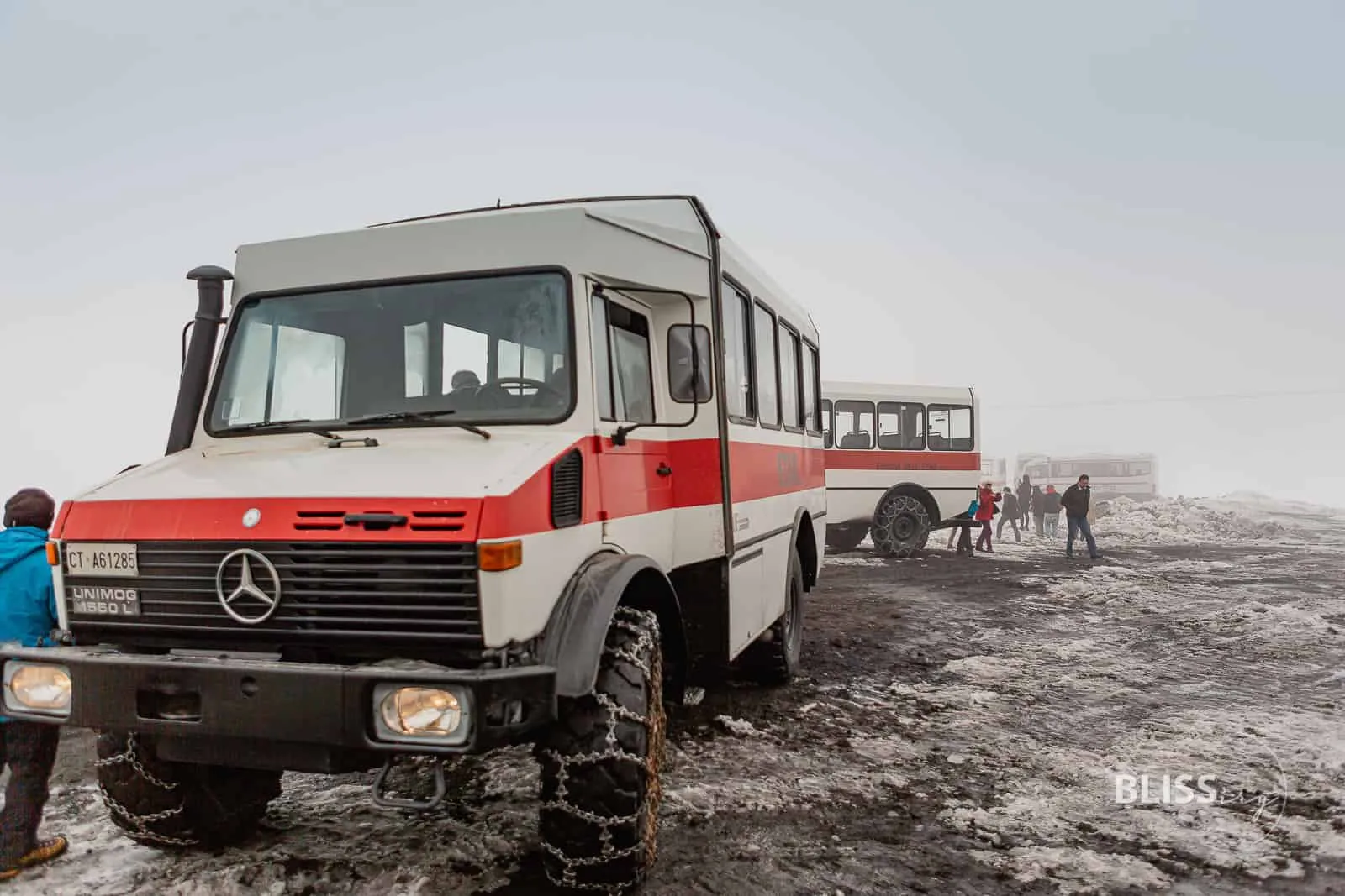 Reisetipps Vulkan Ätna auf Sizilien - Sehenswürdigkeit mit Kraterrand und Unimog Tour am Etna