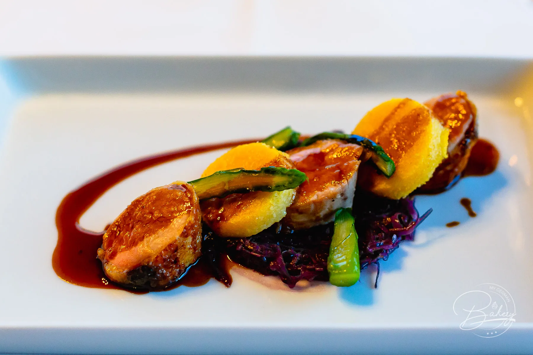 Restaurant Es Fum - Rafael Sanchez - Gourmet Restaurant - Mardavall - St. Regis Mardavall Hotel Mallorca Spanien - Restaurant Es Fum von Michelin-Sternekoch Rafael Sanchez im St. Regis Hotel Mardavall Mallorca bietet eine tolle Aussicht, Gourmet-Erlebnisse