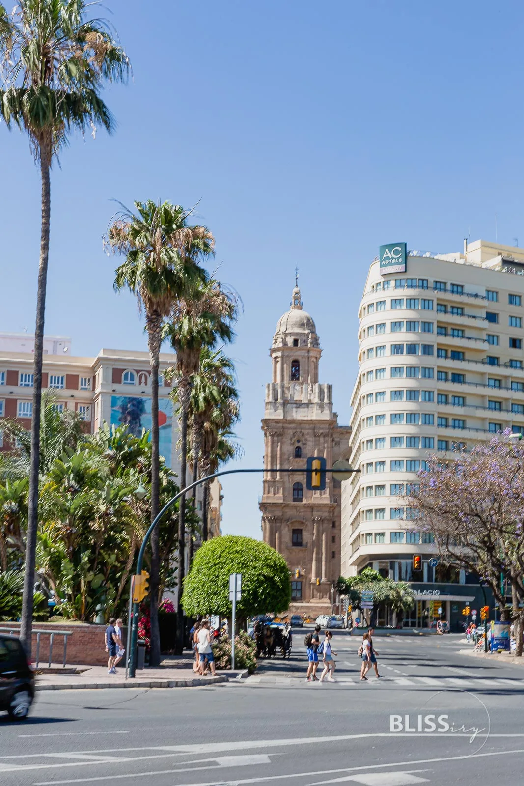 Malaga Sehenswürdigkeiten Top 10 mit Stadtbesichtigung in Andalusien. Pablo Picasso Museum, Alcazaba Festung, Kathedrale von Malaga