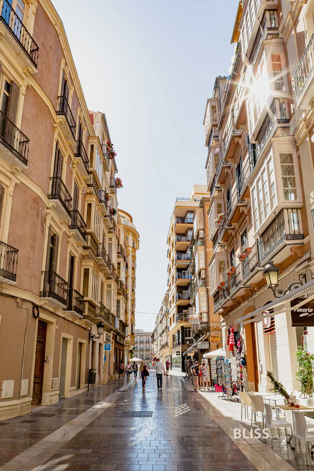 Malaga Sehenswürdigkeiten Top 10 mit Stadtbesichtigung in Andalusien. Pablo Picasso Museum, Alcazaba Festung, Kathedrale von Malaga