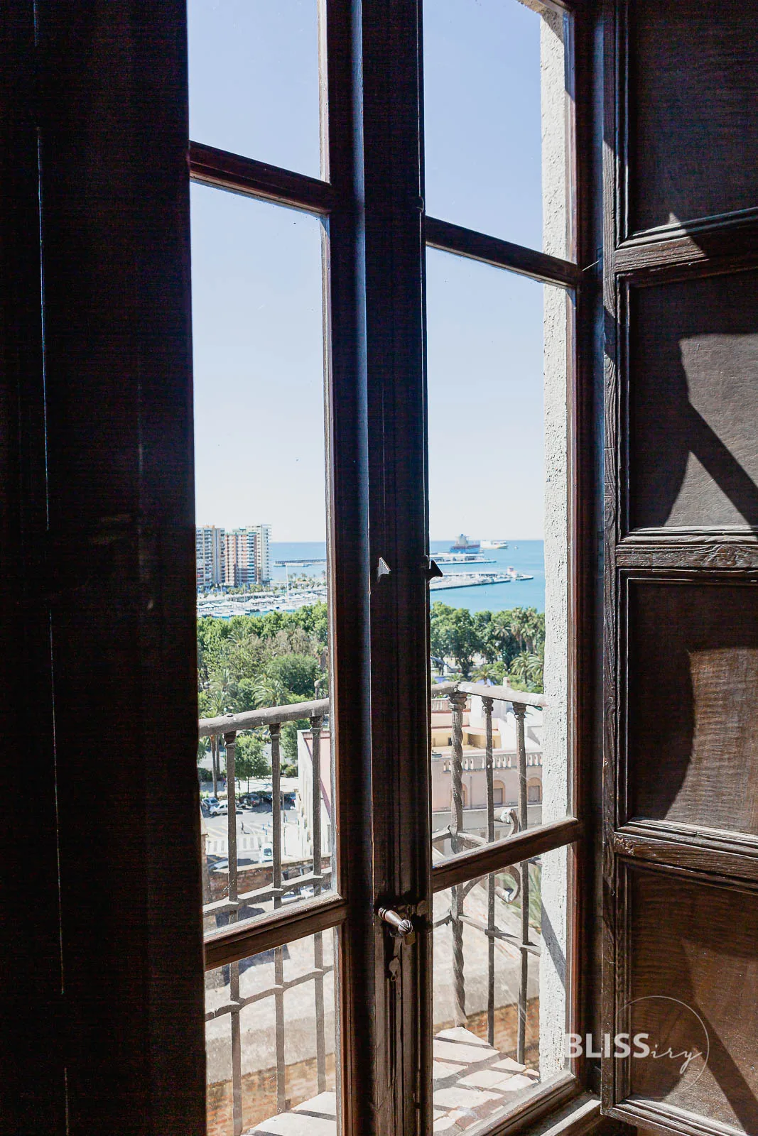 Malaga Sehenswürdigkeiten Top 10 mit Stadtbesichtigung in Andalusien. Pablo Picasso Museum, Alcazaba Festung, Kathedrale von Malaga