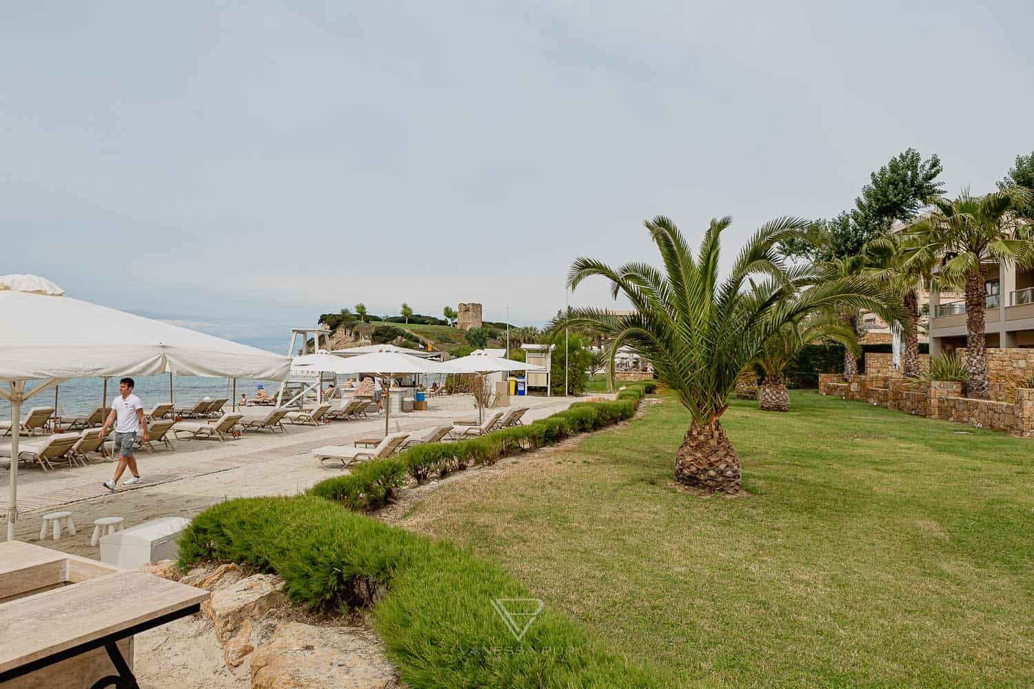 Hotel SANI Resort Griechenland - Hoteleindruck & Erfahrung - Luxushotel SANI Resort Griechenland - Hotelbewertung und Erfahrung auf dem griechischen Festland - 800 Zimmer, 17 Restaurants, 1500m Strand,