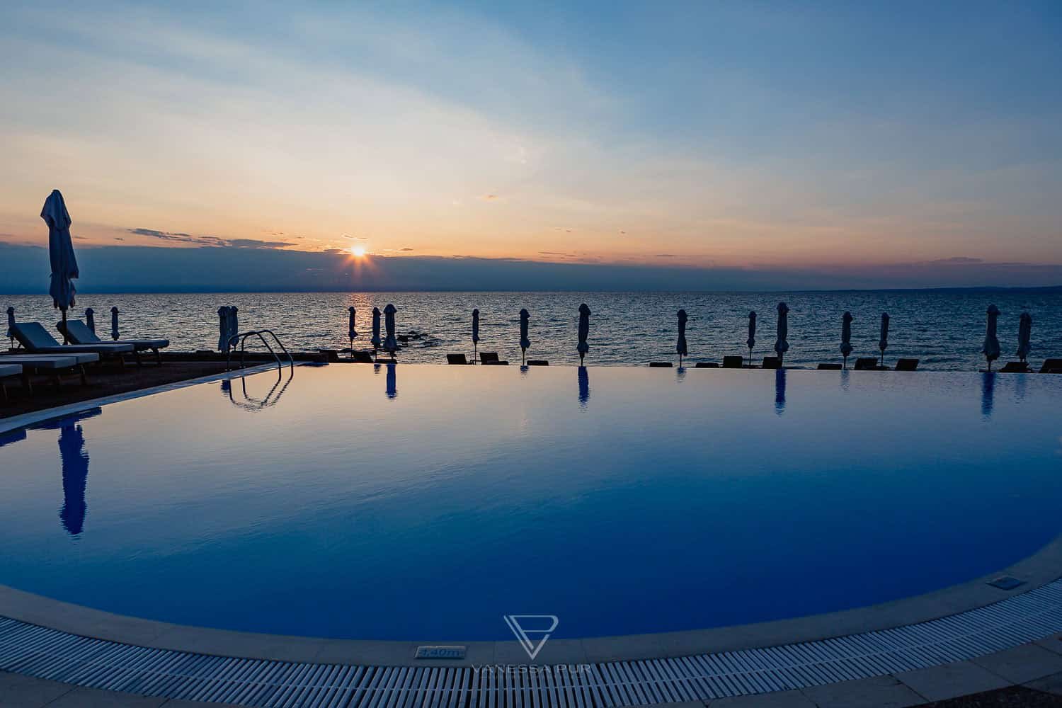 Hotel SANI Resort Griechenland - Hoteleindruck & Erfahrung - Luxushotel SANI Resort Griechenland - Hotelbewertung und Erfahrung auf dem griechischen Festland - 800 Zimmer, 17 Restaurants, 1500m Strand,