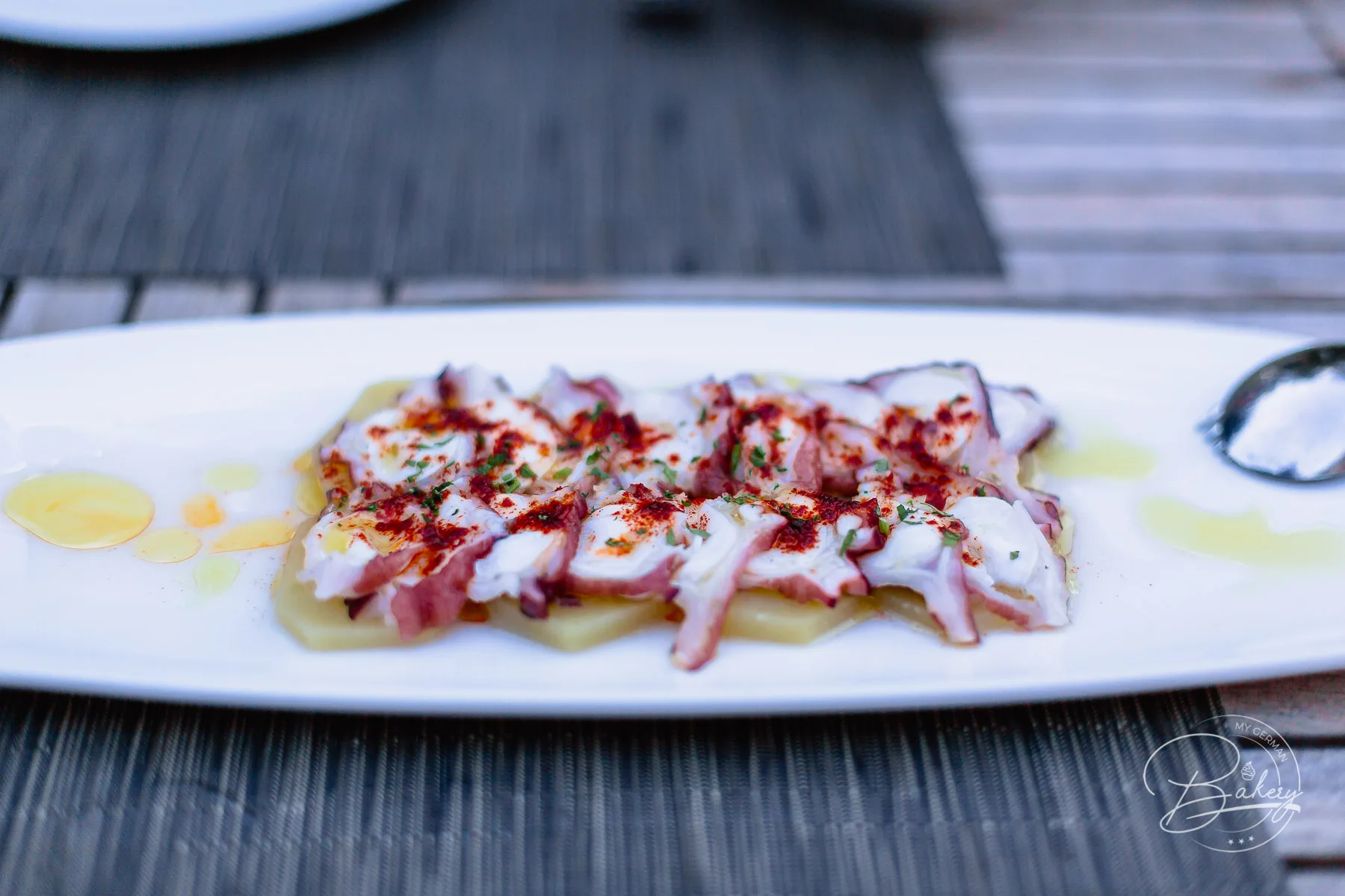 Restaurant La Bodega del Green - Tapas Restaurant auf Mallorca Palma am Golfplatz und Pool - "La Bodega del Green" auf Mallorca mit direkter Anbindung an den ältesten Golfplatz die perfekte Dinner-Location für ein schönes Abendessen mit Kroketten, Croquetas im Golfhotel Arabella Sheraton