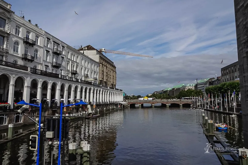 Hamburg Sehenswürdigkeiten - Top10 Reisetipps Hamburg - Was sollte man in Hamburg gesehen haben - Speicherstadt, Hafencity, Reeperbahn