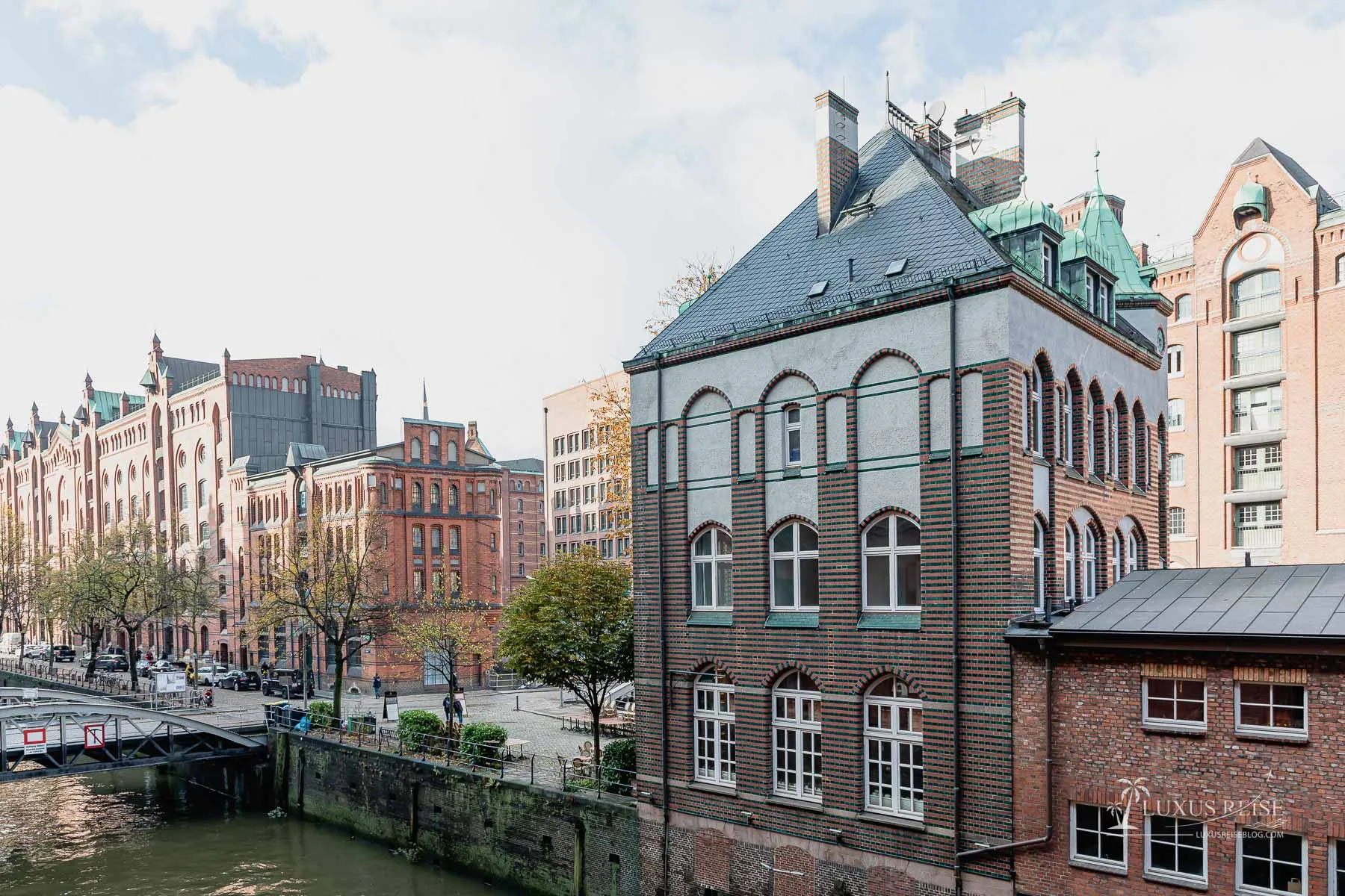 Hamburg Sehenswürdigkeiten - Top10 Reisetipps Hamburg - Was sollte man in Hamburg gesehen haben - Speicherstadt, Hafencity, Reeperbahn