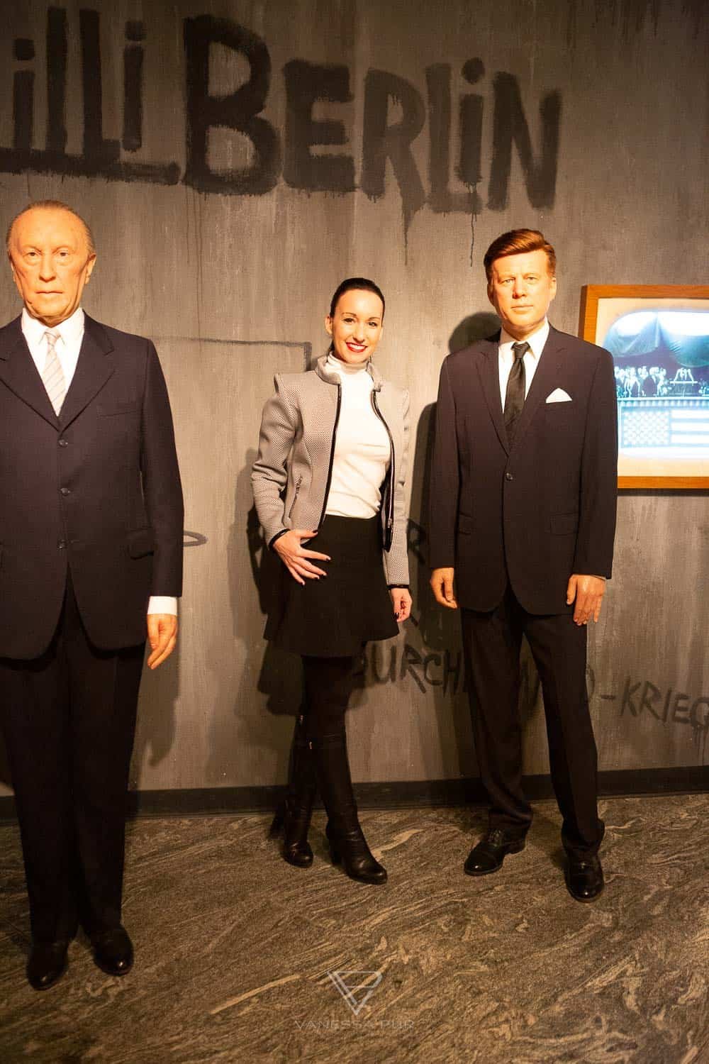 Madame Tussauds in Berlin - Stars, Promis - VIP Eingang - Öffnungszeiten, Erfahrung - Madame Tussauds in Berlin mit Stars und Promis. VIP Eingang und Öffnungszeiten des Museums am Brandenburger Tor, Sehenswürdigkeit Berlin