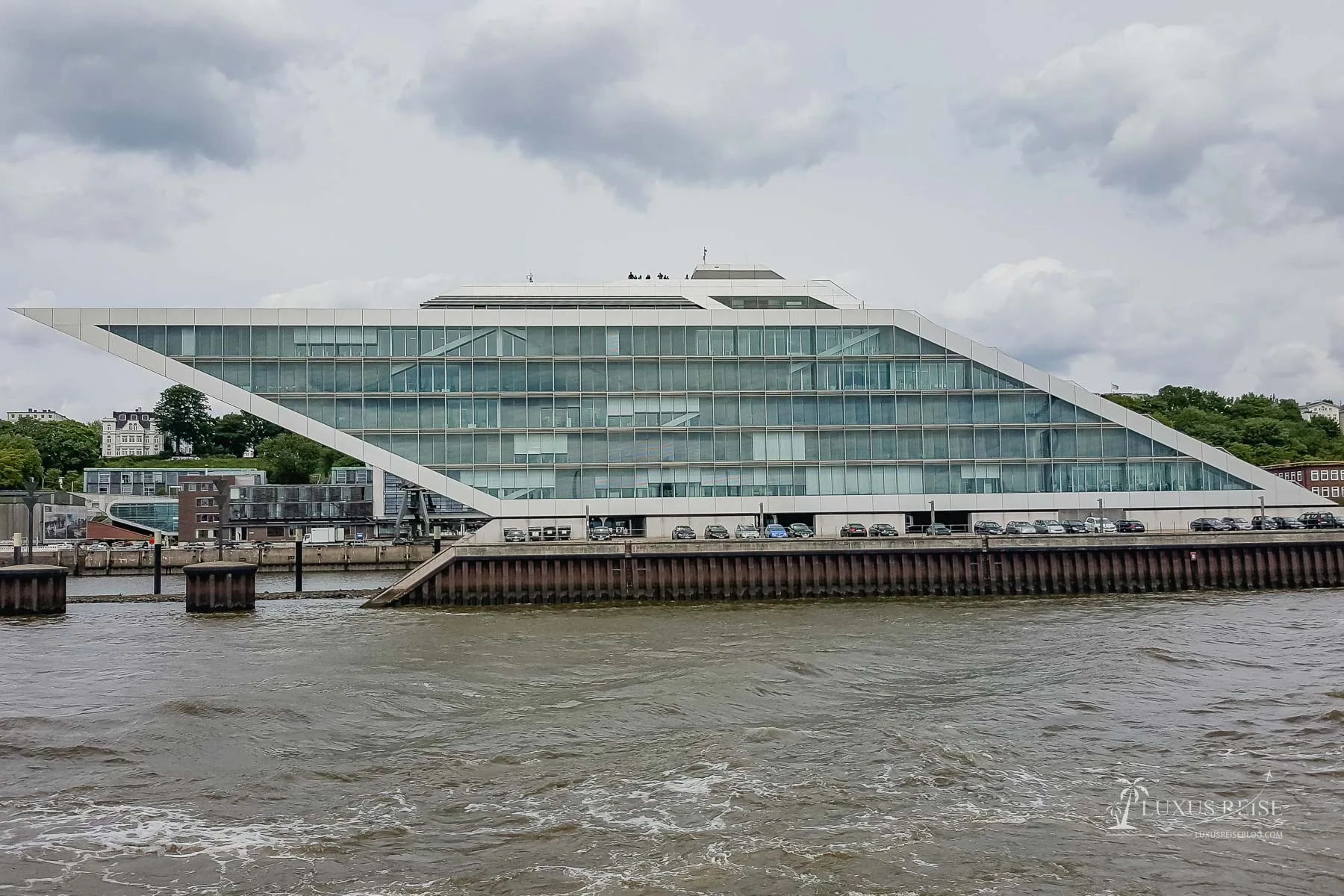 Hamburg Sehenswürdigkeiten - Hamburger Hafen, Hafenrundfahrt, Außenalster und Hafencity - was sollte man gesehen haben?