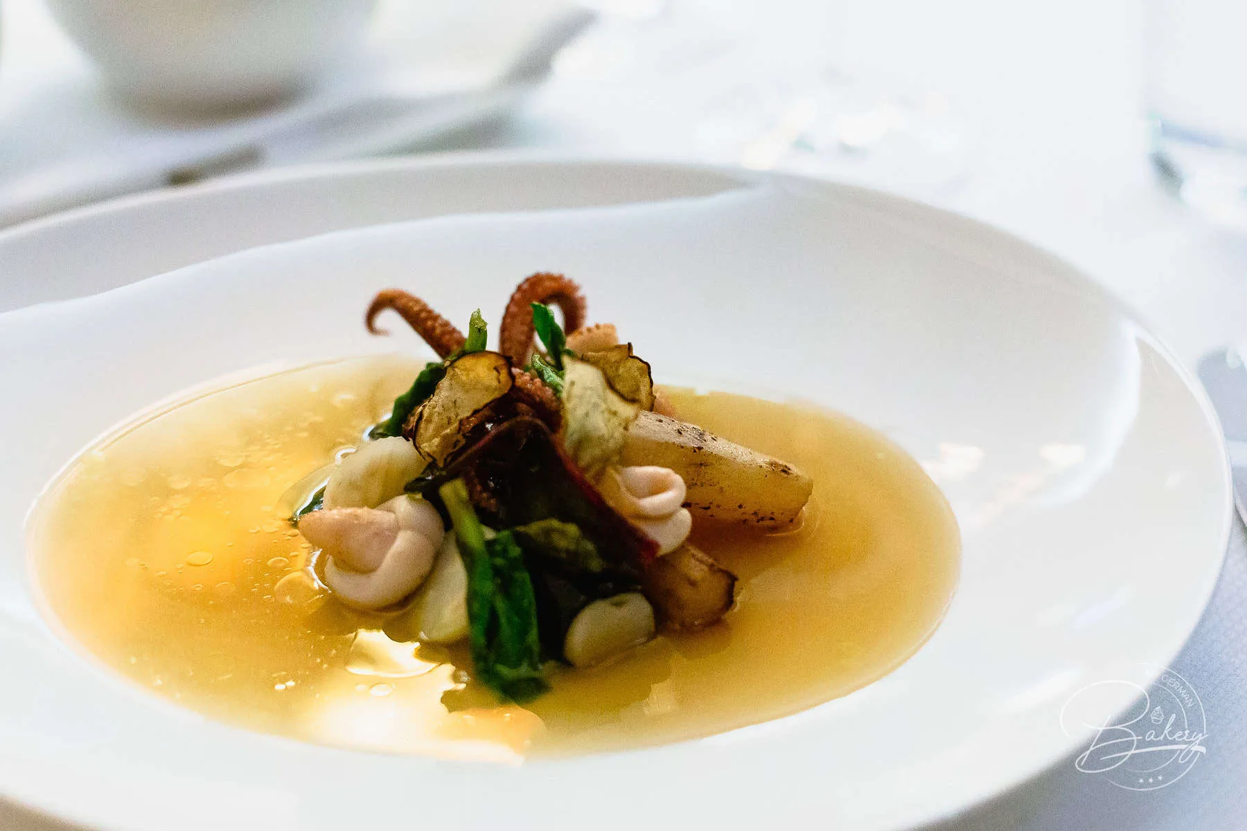 Kai3 Restaurant auf Sylt- 1-Stern Guide Michelin - vegetarische Sterne-Gastronomie - Vegetarisches Fine Dining - KAI3 - Gourmet-Sterne-Gastronomie auf Sylt - Jens RIttmeyer, Meister der Saucen bietet im Gourmet Restaurant des Budersand-Hotel Hörnum Sylt