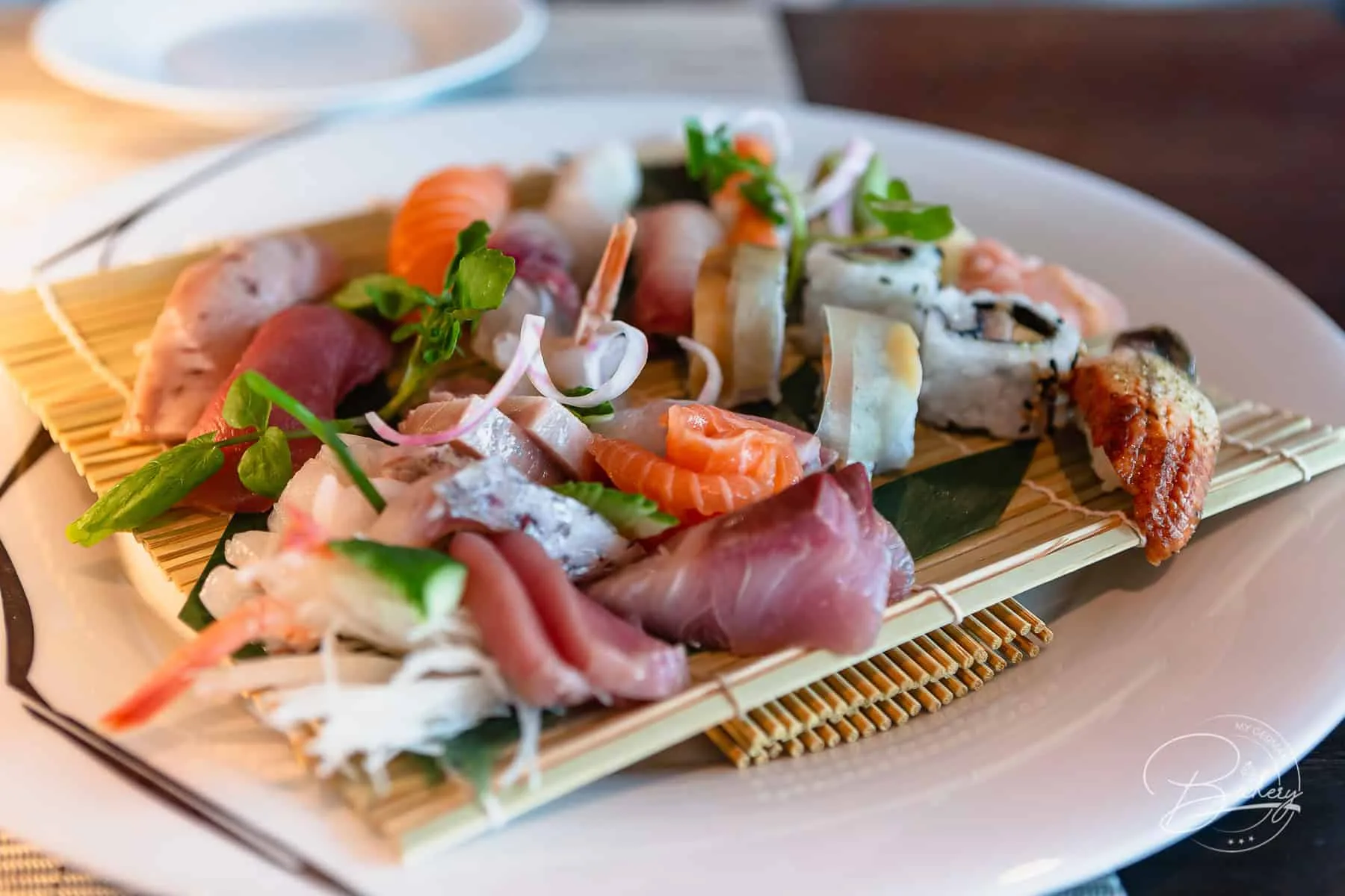 Yunico Sushi im Yunico Restaurant Bonn - Sushi Dinner im Rheinland - Yunico Restaurant Bonn - Christian Sturm-Wilms - 1 Michelin Stern - Sushi und japanische Küche in Bonn im Kameha Hotel mit Blick über den Rhein. Im Sommer mit Sonnenterrasse,