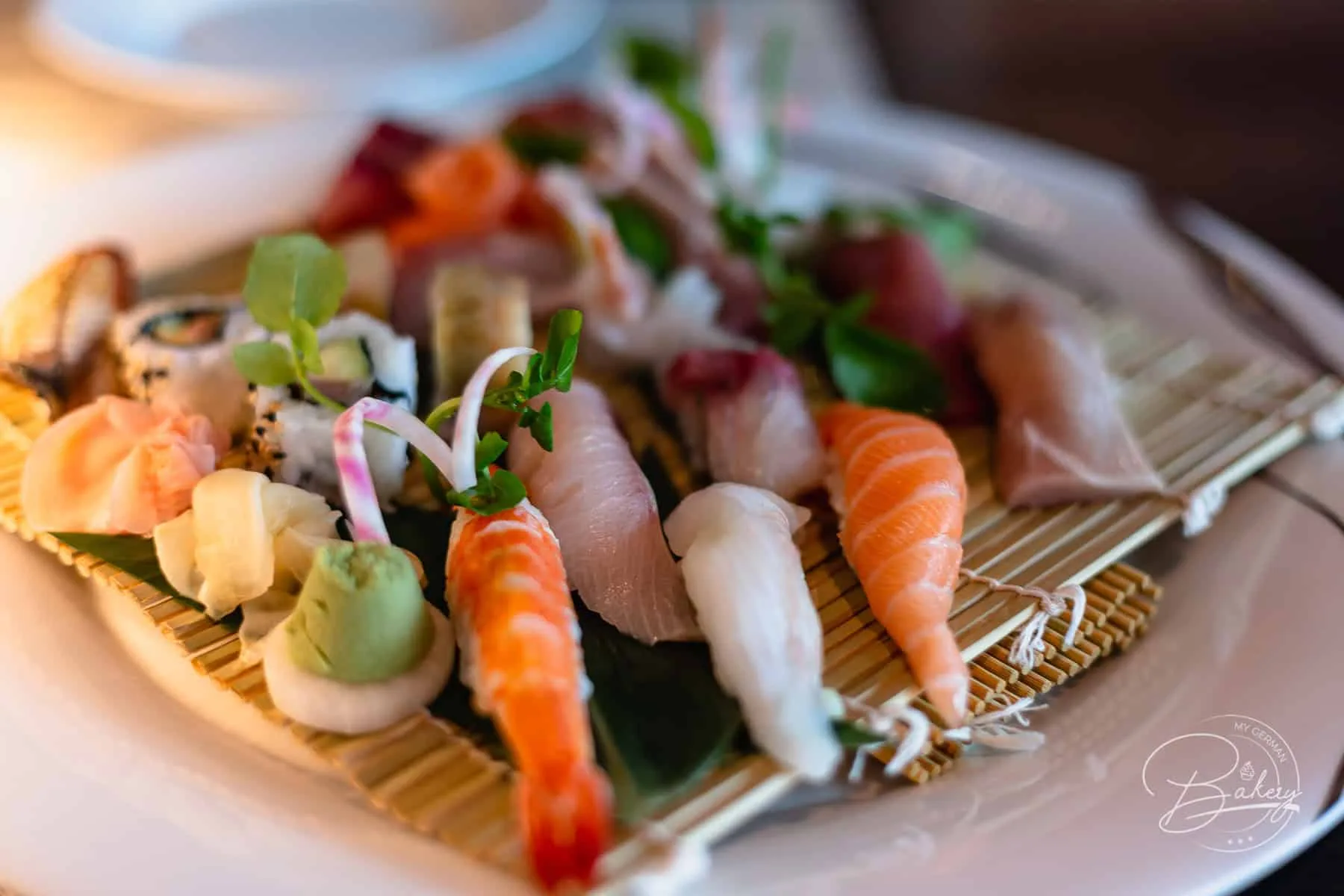 Yunico Sushi im Yunico Restaurant Bonn - Sushi Dinner im Rheinland - Yunico Restaurant Bonn - Christian Sturm-Wilms - 1 Michelin Stern - Sushi und japanische Küche in Bonn im Kameha Hotel mit Blick über den Rhein. Im Sommer mit Sonnenterrasse,