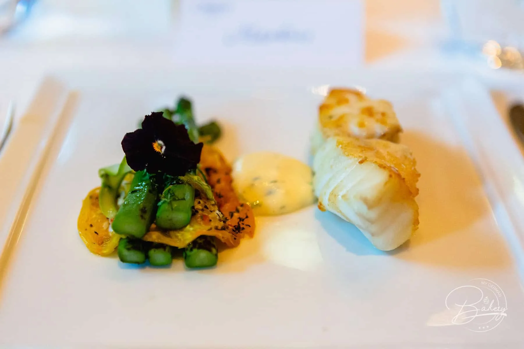 Fischers Fritz Berlin - 2 Sterne Restaurant am Gendarmenmarkt - Regent Berlin Hotel - Berlin Classics - Fischers Fritz by Christian Lohse, 2 Sterne Restaurant in Berlin - Sterne-Gastronomie in Berlin am Gendarmenmarkt, das Fischers Fritz unter der Leitung von Christian Lohse. Im edlen Regent Berlin Luxus Hotel