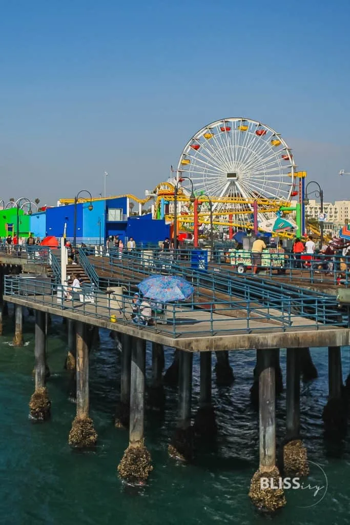 Los Angeles - Santa Monica Pier - Ferris Wheel - Riesenrad und Steg - Sehenswürdigkeiten Los Angeles - Scenic Spots - Baywatch