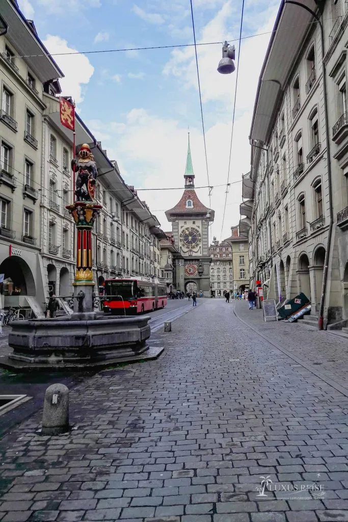 Sehenswürdigkeiten Bern - Schweiz - Brücke, Museum, Bären, Münster, Innenstadt, Reisetipps Bern Sehenswürdigkeiten