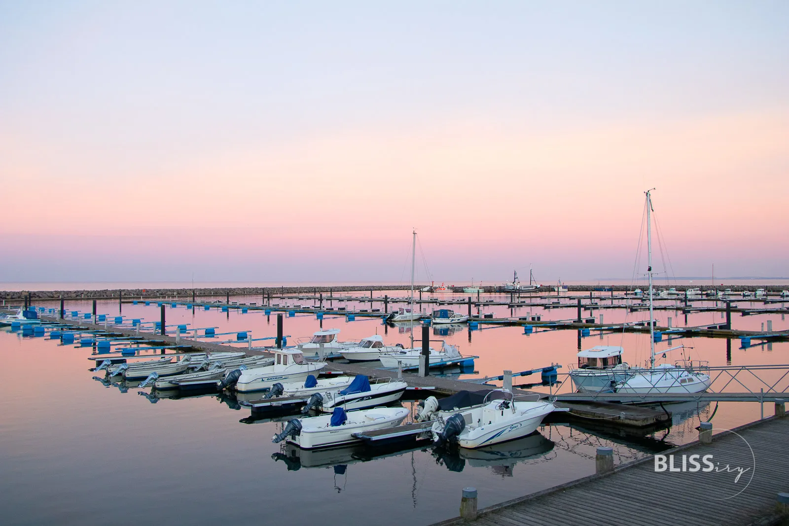 Luxusferienwohnung in Kühlungsborn - Entspannung und beste Ferienwohnung - Luxusurlaub für Familie und Paare - Ostsee Strand und Meer - Traumurlaub - Sommerurlaub - Yachthafen, Naturstrand, Wellness in Kuehlungsborn