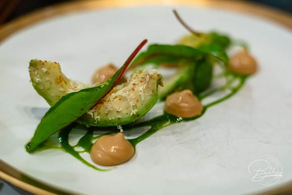 Foodblog über SRA Bua Berlin by Tim Raue Restaurant Berlin - Dinner und Speisekarte - Hotel Adlon Kempinski - Restaurant Besuch - Asiatisches Restaurant Luxushotel