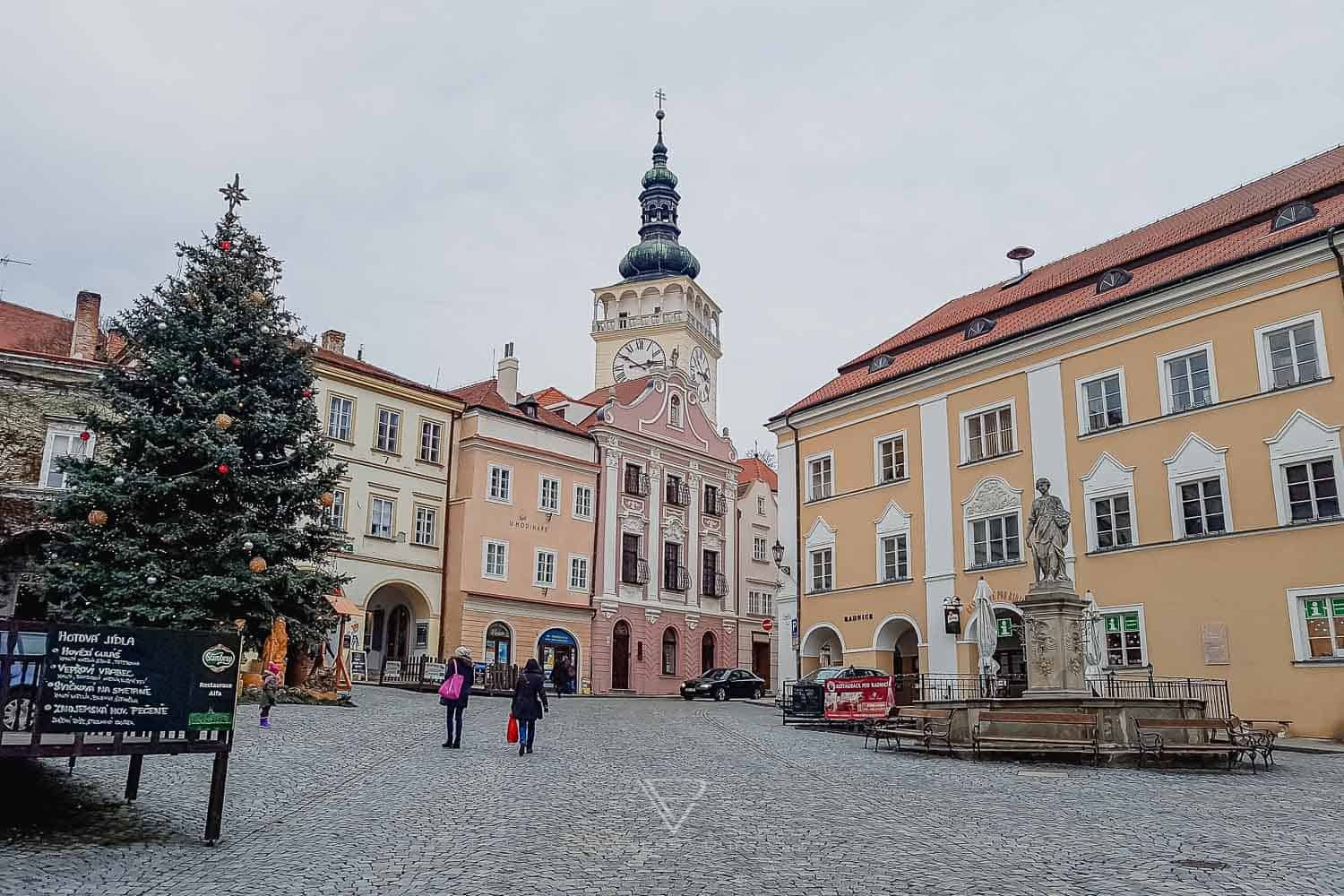 Brünn Sehenswürdigkeiten Top 10 - Tschechien Wochenendreise nach Brno - Beste Brünn Sehenswürdigkeiten in Tschechien. Brno, die tschechische Stadt, die gerne als Wochenendreise besucht wird und viele schöne