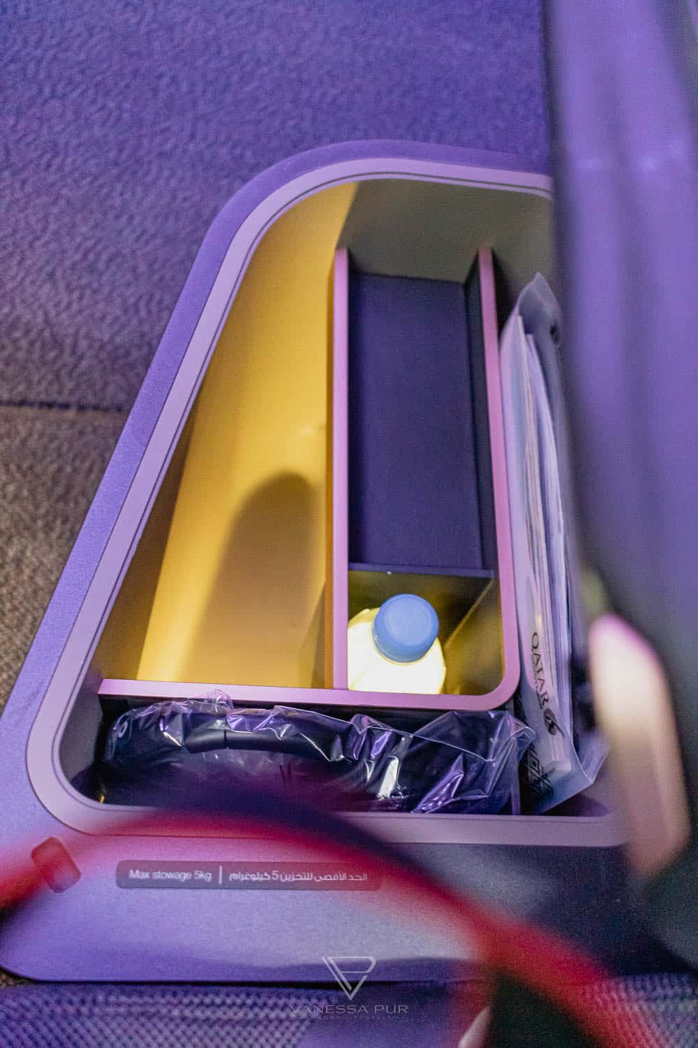 Qatar Airways Qsuite - Luxus Suite QR060 München-Doha - Flugerlebnis in der Qatar Airways Qsuite als Luxus Suite auf der Flugstrecke QR060 von München nach Doha. Erfahrung, Sitze, Beinfreiheit, Menue Qatar Airways QR060 München Doha - Qsuites - Erfahrung und Eindruecke - Business Class Erfahrung Qatar Airways - Ankunft Doha Immigration Einwanderung