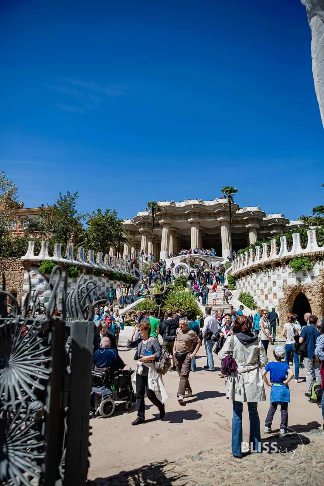Gaudi Park in Barcelona - Park Güell - Sehenswürdigkeiten Barcelona - Gaudi Park Barcelona - Parc Guell - Sehenswürdigkeiten und Reisetipps - Eindrücke und Aussicht