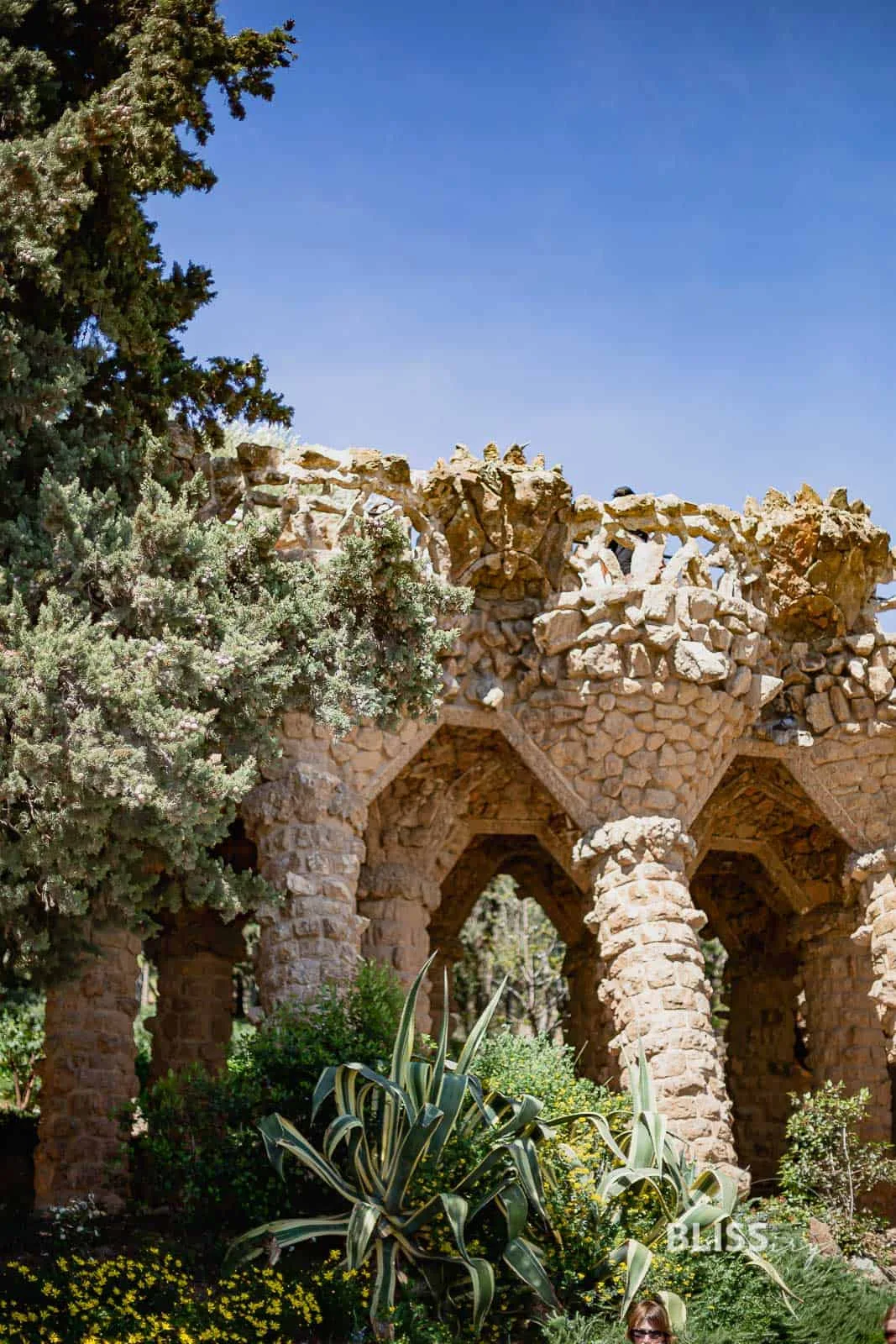 Gaudi Park in Barcelona - Park Güell - Sehenswürdigkeiten Barcelona - Gaudi Park Barcelona - Parc Guell - Sehenswürdigkeiten und Reisetipps - Eindrücke und Aussicht