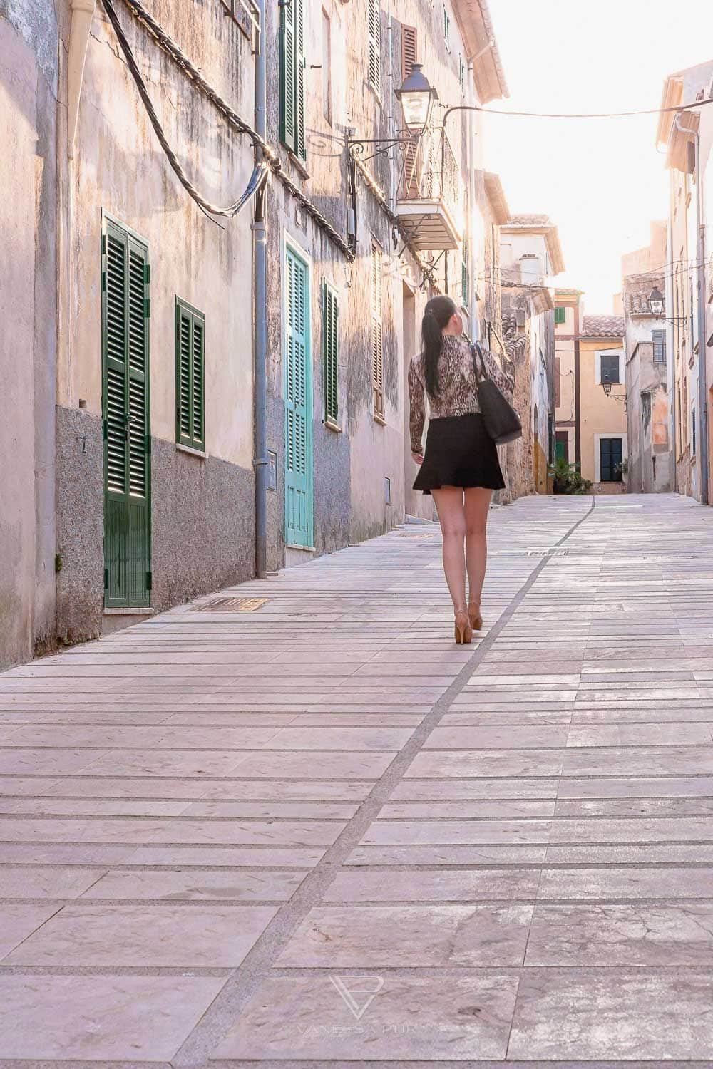 Alcudia Mallorca - historische Altstadt und modernes Leben - Alcudia Mallorca in Spanien - Touristen und Hotels am Mittelmeer, Fahrradstrecken, Golfplätze, schöne historische Altstadt, Hafen