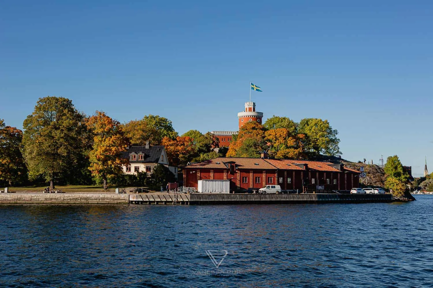 Stockholm sightseeing - 24 hours in Stockholm - Best Stockholm sightseeing 24 hours in Stockholm. Castle, Skansen Park, Vasa Museum, City Hall Stadshuset, Gamla Stan,