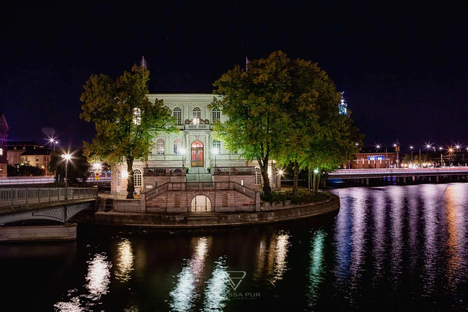 Top 10 Sehenswürdigkeiten Stockholm bei Nacht - Schwedens Hauptstadt Stockholm bei Nacht mit Nachtaufnahmen bietet Stockholm besondere Fotomotive. Top 10 Sehenswürdigkeiten Stockholm
