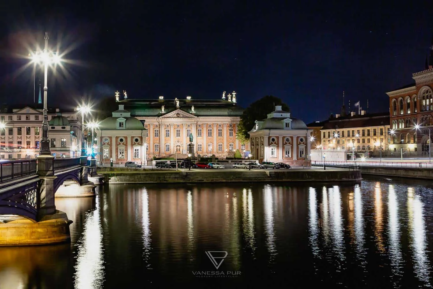 Top 10 Sehenswürdigkeiten Stockholm bei Nacht - Schwedens Hauptstadt Stockholm bei Nacht mit Nachtaufnahmen bietet Stockholm besondere Fotomotive. Top 10 Sehenswürdigkeiten Stockholm