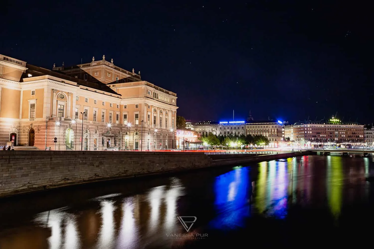 Top 10 Sehenswürdigkeiten Stockholm bei Nacht - Schwedens Hauptstadt Stockholm bei Nacht mit Nachtaufnahmen bietet Stockholm besondere Fotomotive. Top 10 Sehenswürdigkeiten Stockholm
